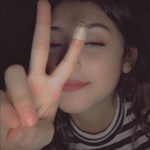 Meet your Posher, Angie